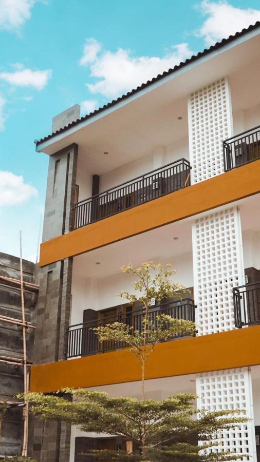 Hotel Kaliu Pacitan Zewnętrze zdjęcie