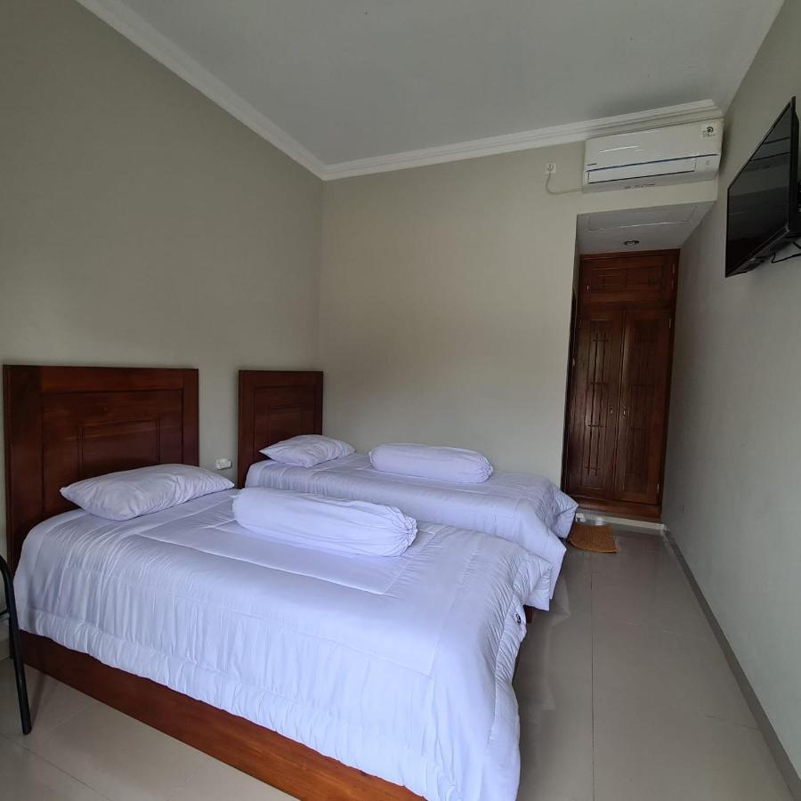 Hotel Kaliu Pacitan Zewnętrze zdjęcie